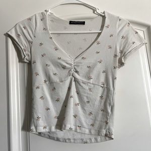 BRANDY MELVILLE ROSE TOP
